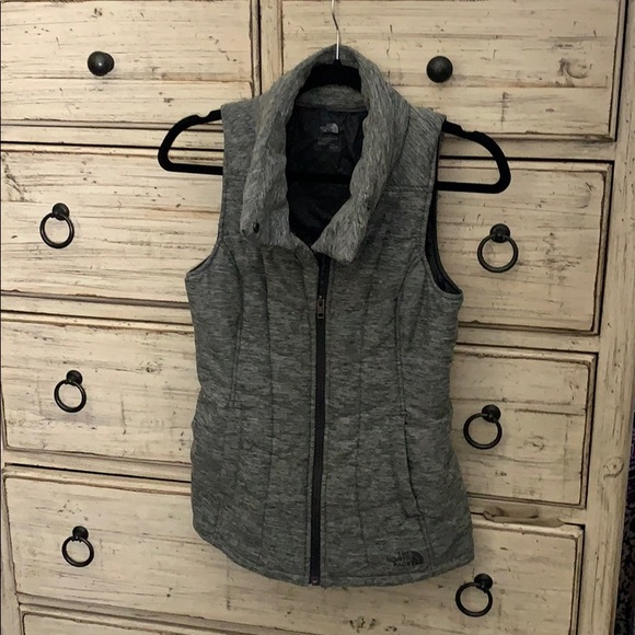 Northface women’s vest - Picture 3 of 13